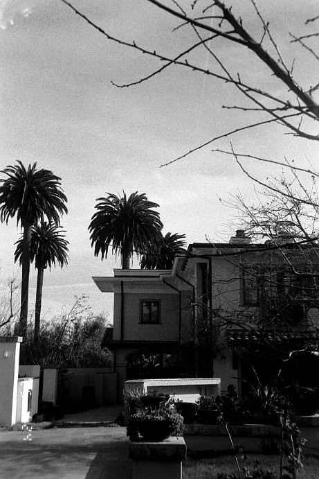 santa monica house exterior